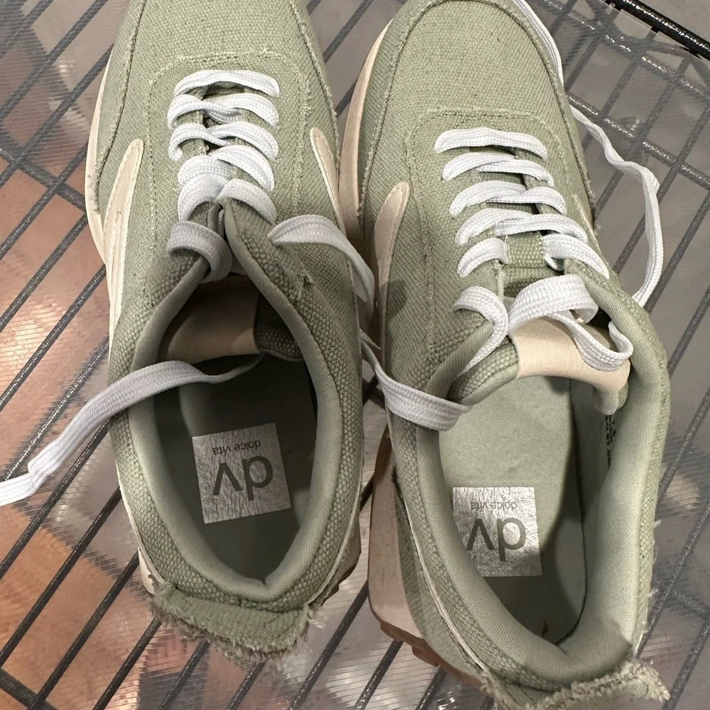 DV by Dolce Vita Green and Cream Sneakers
